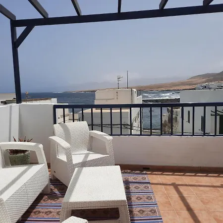 Gran Terraza Con Muy Bonitas Vistas Apartman